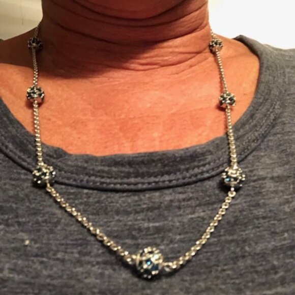NOLAN MILLER Vintage Blue Crystal Silver Chain Necklace - Picture 11 of 16